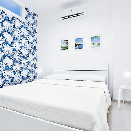 Sandra's Apartment Salerno